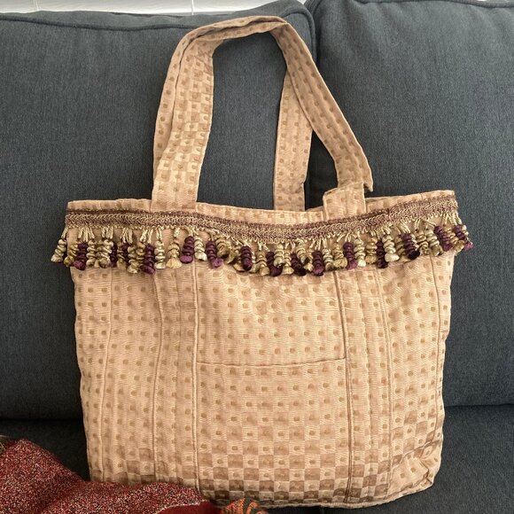Large Vintage Roomy  Coastal Grandma Quilted Tote with Tassels - Picture 1 of 6